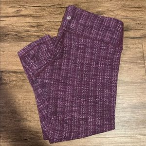 Crop LuluLemon leggings